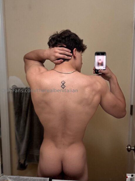 Therealbenitalian pornstar adult galleries
