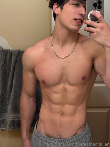 Therealbenitalian beautiful star picture