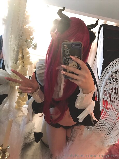 Crazynees nude model image