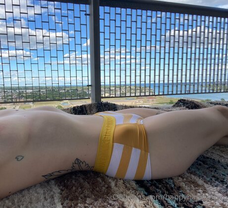 Happyharlowxoxo model hot images