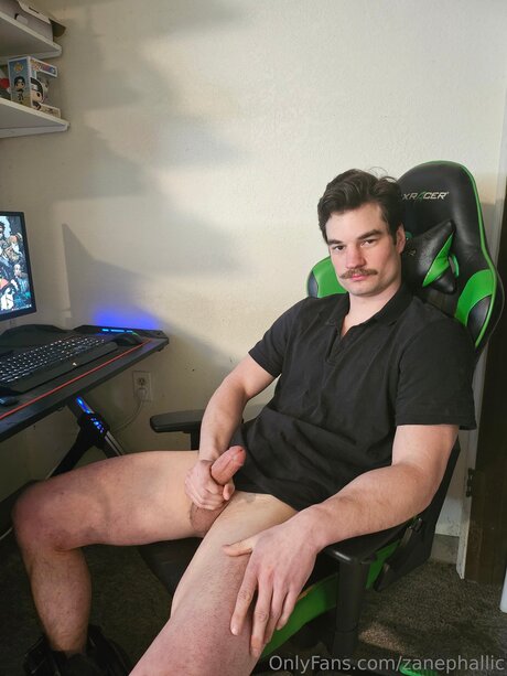 Zanephallic sexy model img