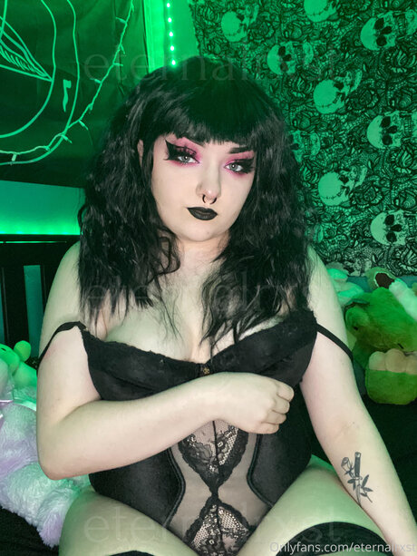 Eternalrxst star pornographic photo