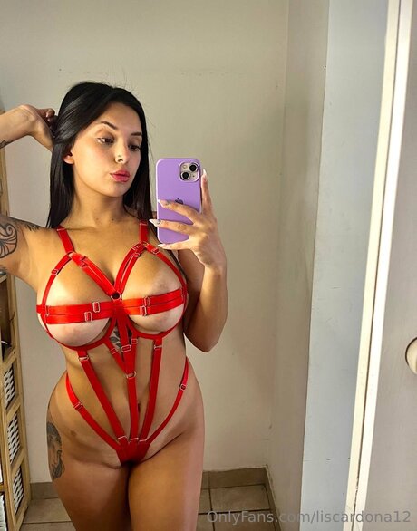 Liscardona12 adult star pic