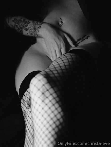 Christa Eve star naked image