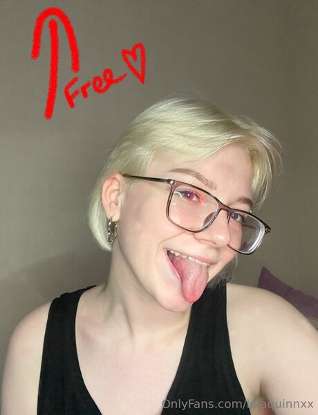 Lolaquinnxx model best pics