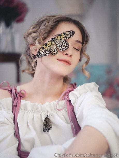 Taitehambelton beautiful star img