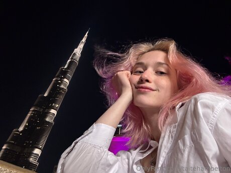 Taitehambelton model best pictures