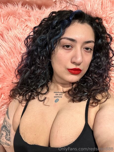 Vallariavixenn exclusive star picture