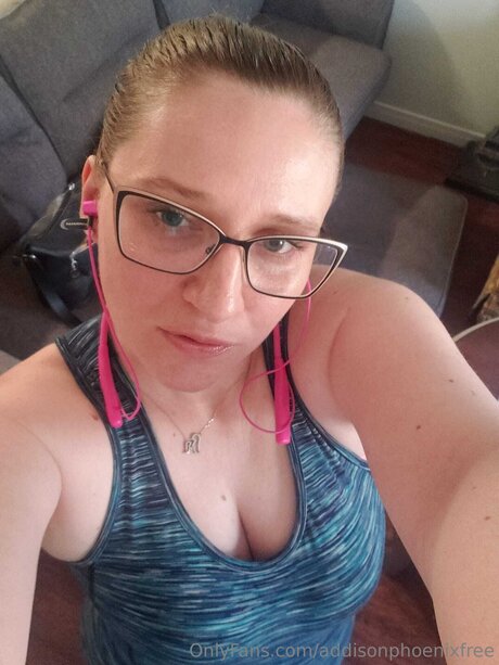 Addisonphoenixfree art model img