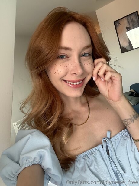 Lolynebel Free xxx actress galleries