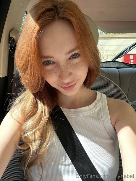 Lolynebel model perfect archive