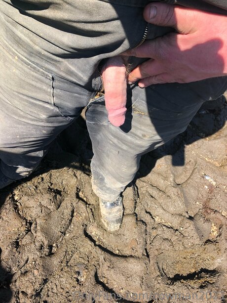 Cowman2021 pretty model pic