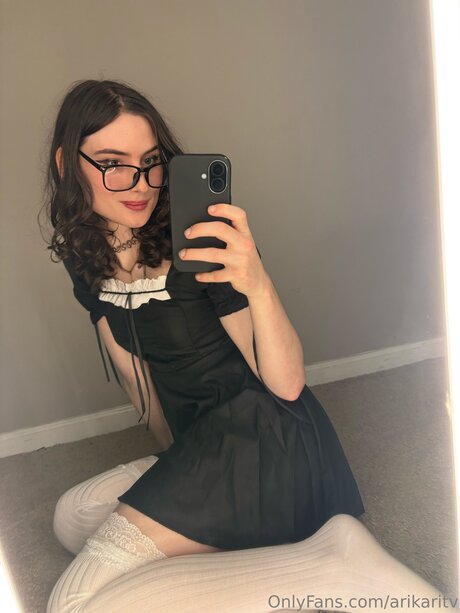 Arikaritv art model pics