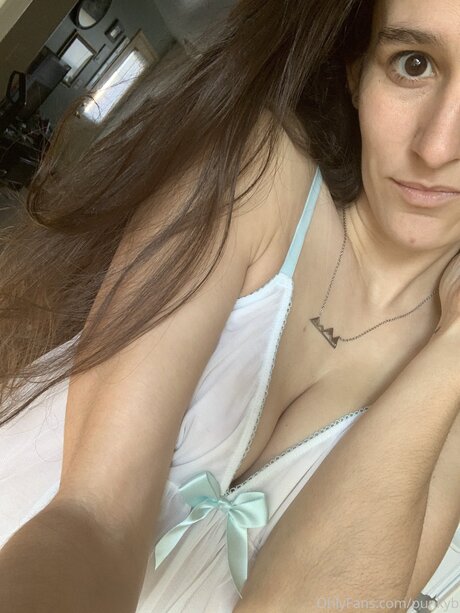 Punkyb pretty model image