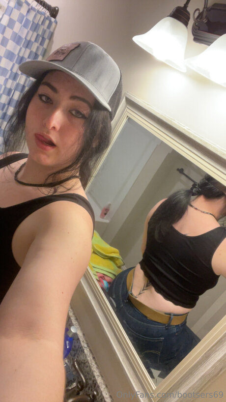 Bootsers69 model nudes images