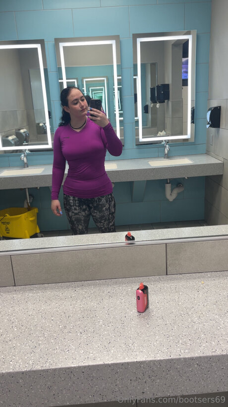 Bootsers69 naked pornstar pictures