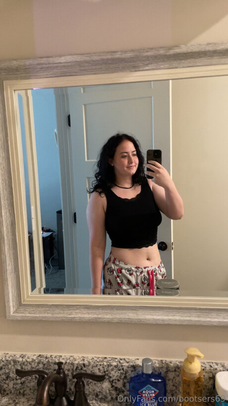 Bootsers69 sex actress gallery