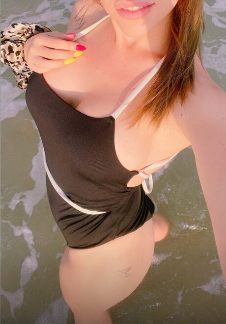 Petitebrunette91 model adult gallery