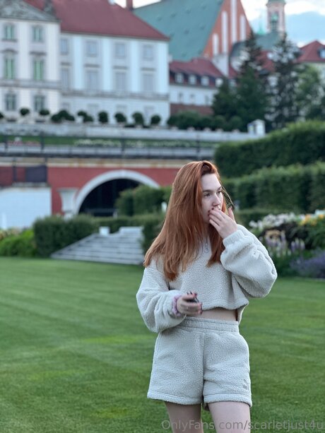 Scarletjust4u high quality actress pic