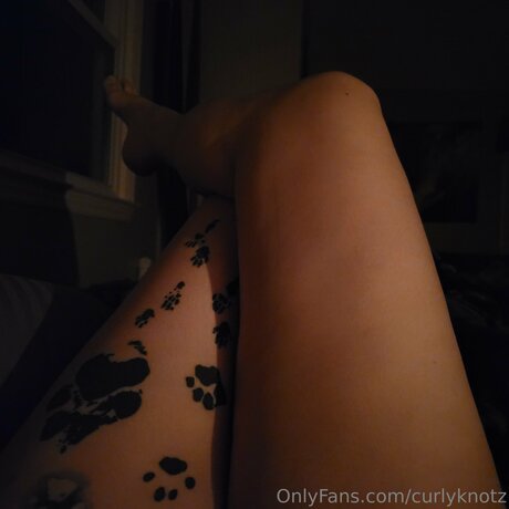 Curlyknotz xxx star photos