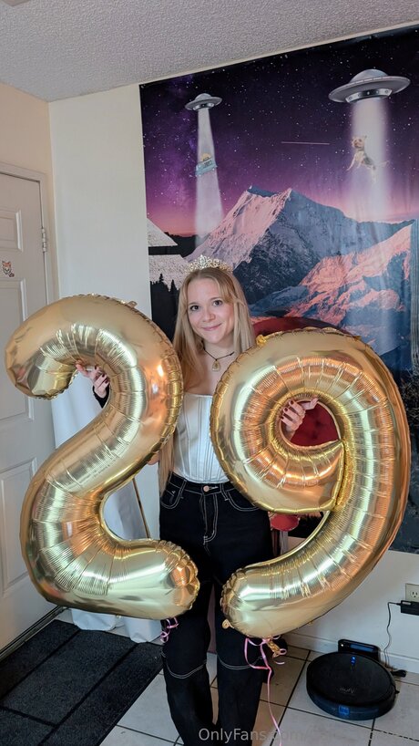 Carrs Content best model photo