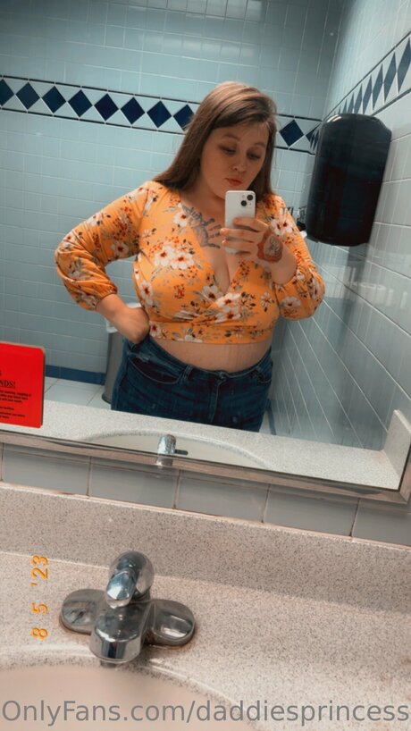 Daddiesprincess9997 exclusive actress photo