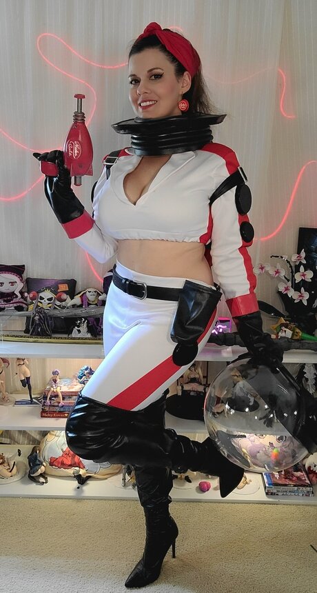 Lady Albedo 96 naked pornstar pictures