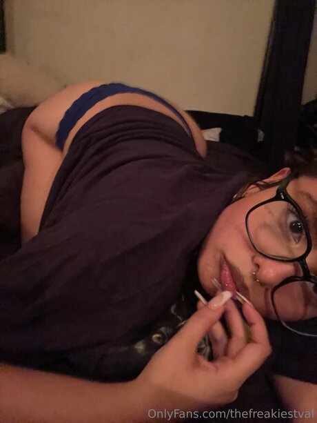 Thefreakiestval erotic star galleries