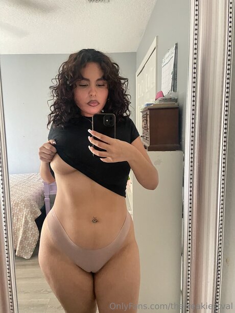 Thefreakiestval sexy star image