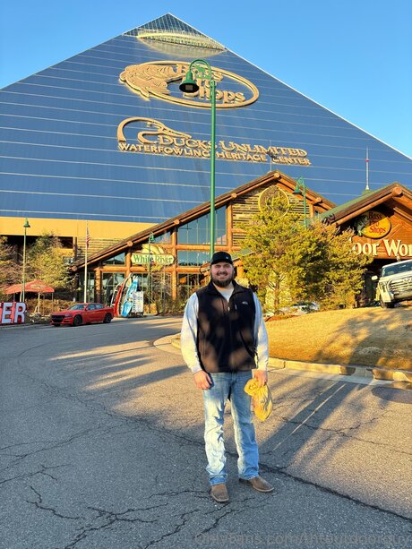 Thtoutdoorguy pornstar erotic picture