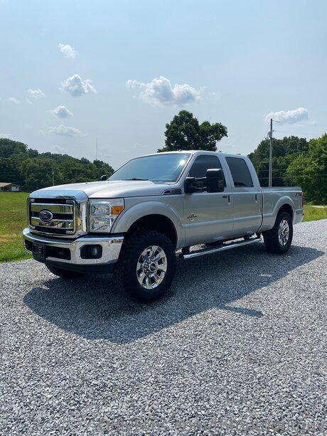 Thtoutdoorguy free pornstar photo