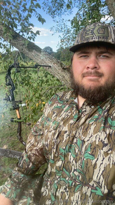 Thtoutdoorguy model porn photos