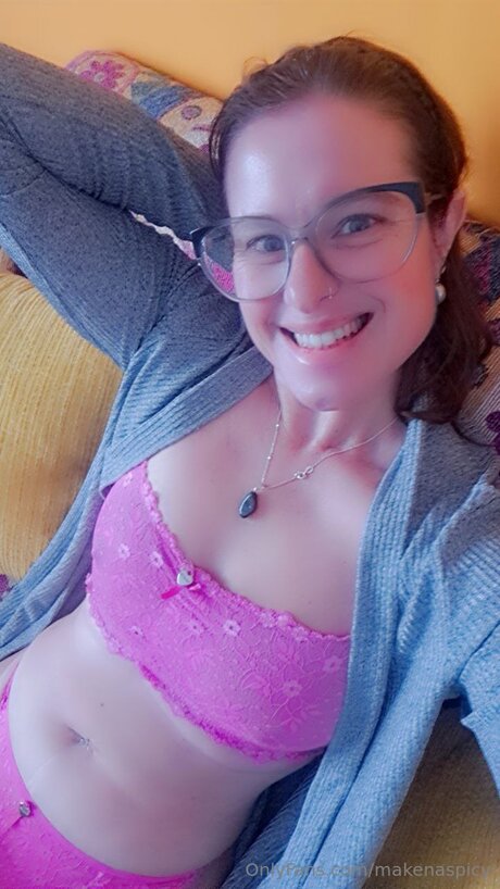 Makenaspicy pornstar nudes images