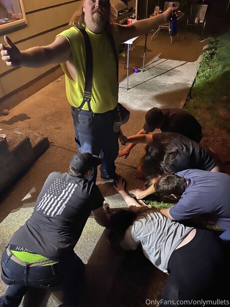 Onlymullets beautiful actress picture