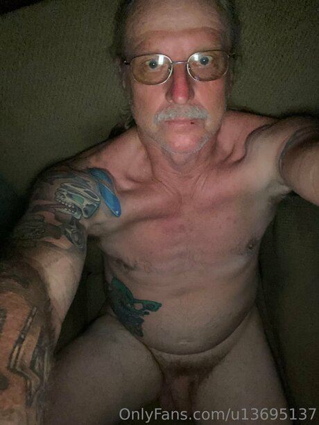 U13695137 xxx pornstar pics