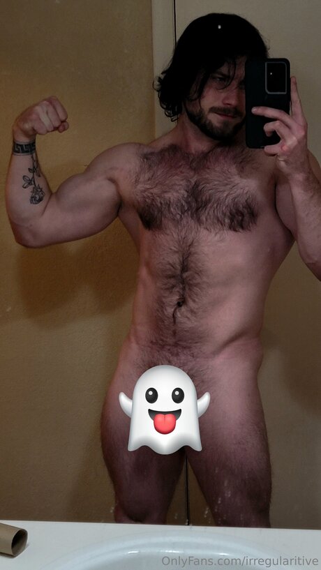 Irregularitive nudes star img