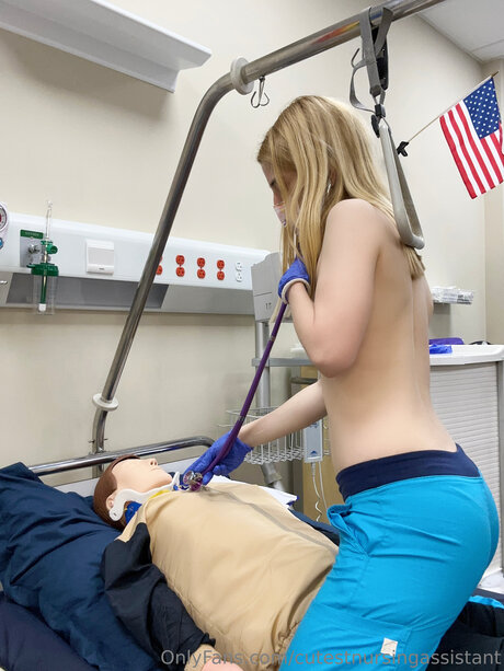 Cutestnursingassistant pornstar hot pic