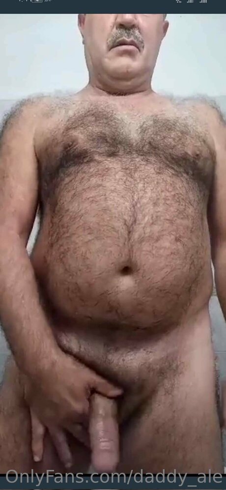 Daddy Ale sex star photos