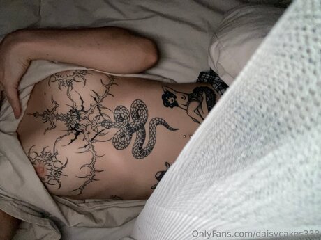 Babyfaint sexy star pic