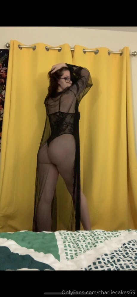 Charliecakes69 star picture