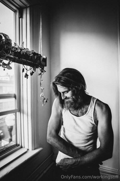 Workingstiff star naked pics