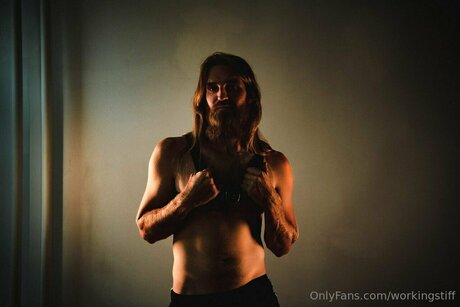 Workingstiff star nice pictures