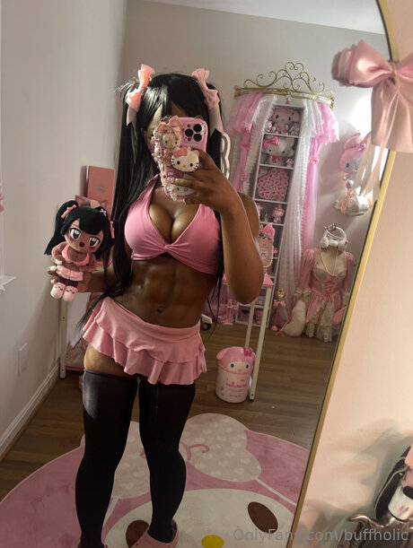 Buffholic model naked photo