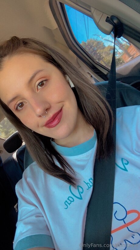 Reinita99 model high quality gallery