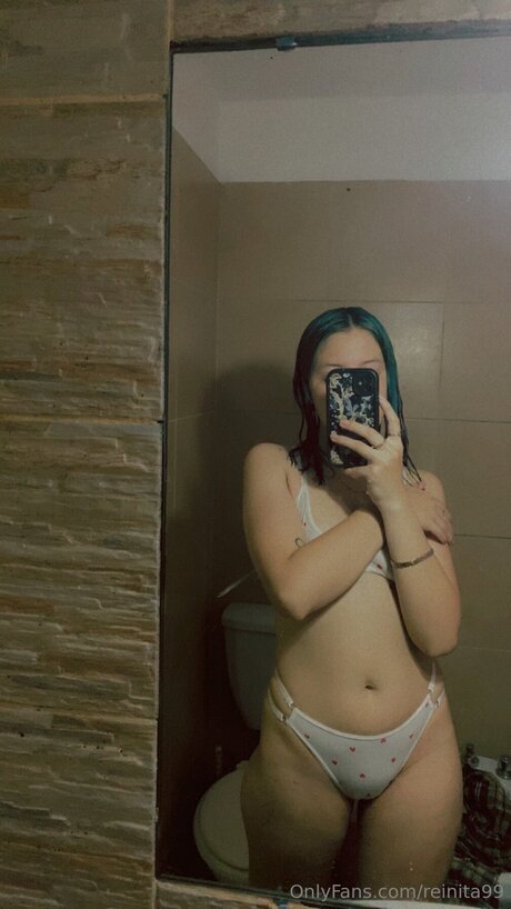 Reinita99 pornstar nude photos