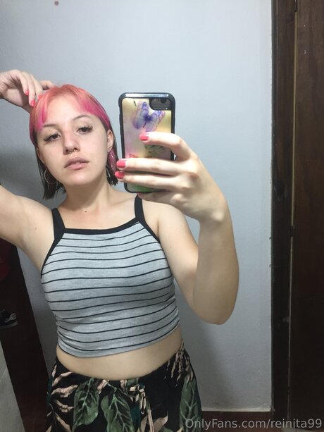 Reinita99 perfect model photo