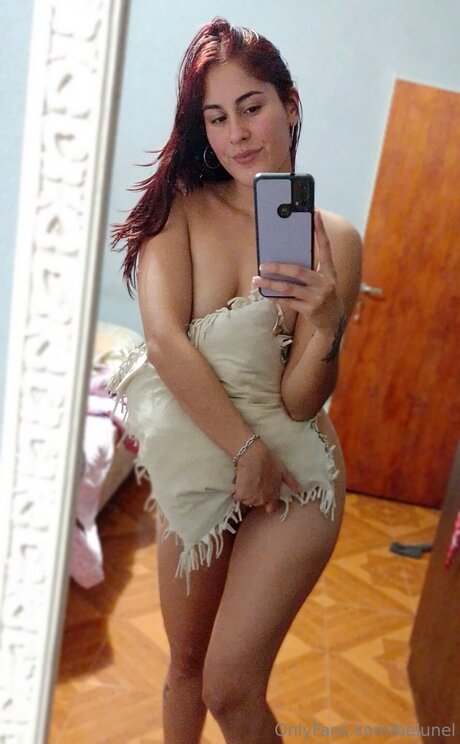 Belunel hot actress photos