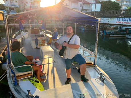 Djomigee pretty model gallery