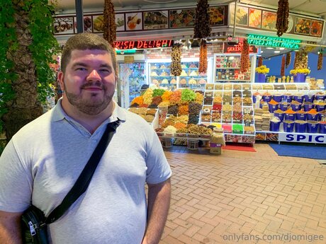 Djomigee model porn img