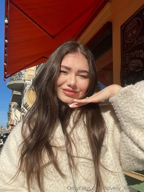 Lovely Lilly Me xxx star photo